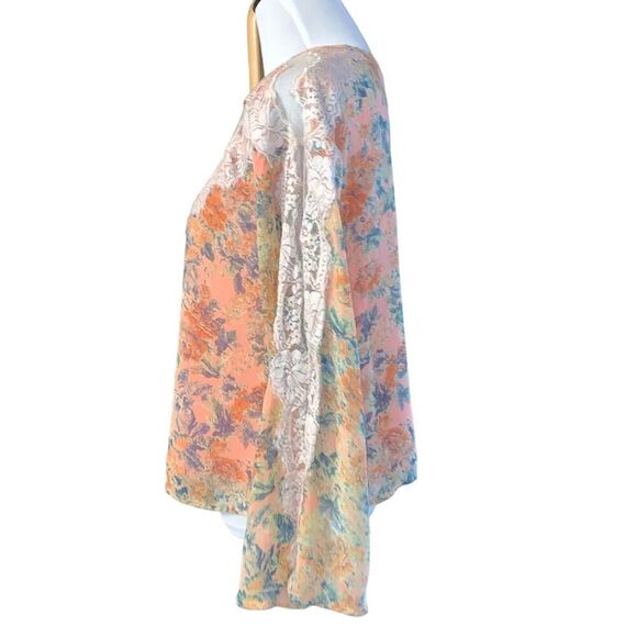 SugarLips Florence Lace Bell Sleeve Blouse Sz Medium - Picture 2 of 8